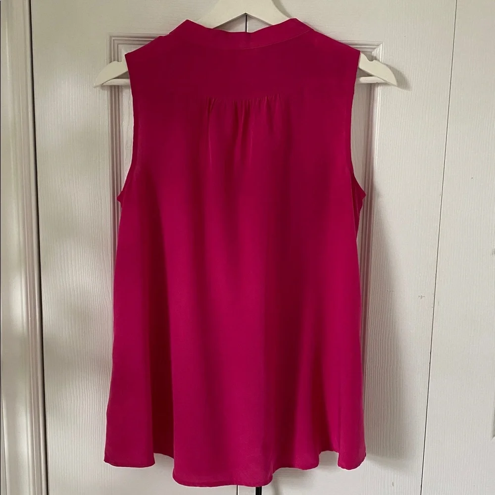 Lilly Pulitzer Raleigh Fuchsia Sleeveless Kitty Bow Blouse in Kissy Pink Small - Picture 4 of 16